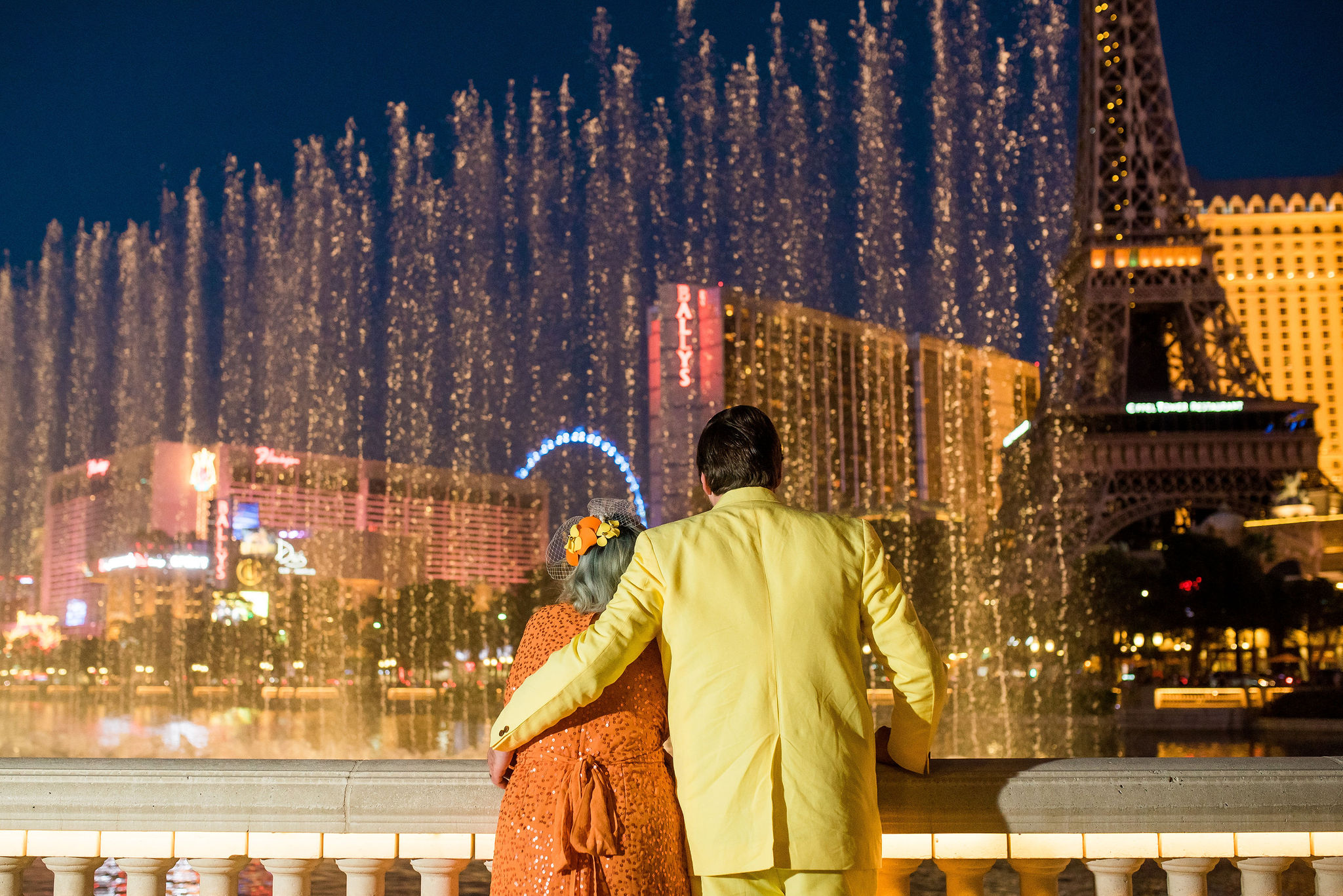 Las Vegas elopement photographer