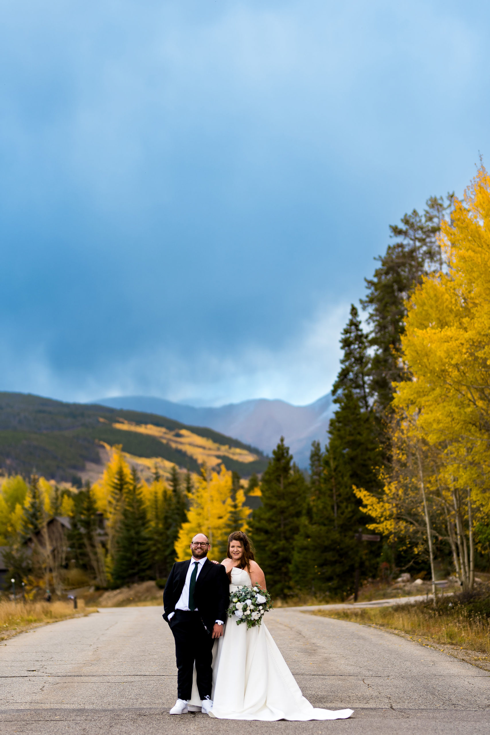 Breckenridge wedding photography by photographer Lauren Lindley at a private estate in Summit County, CO.