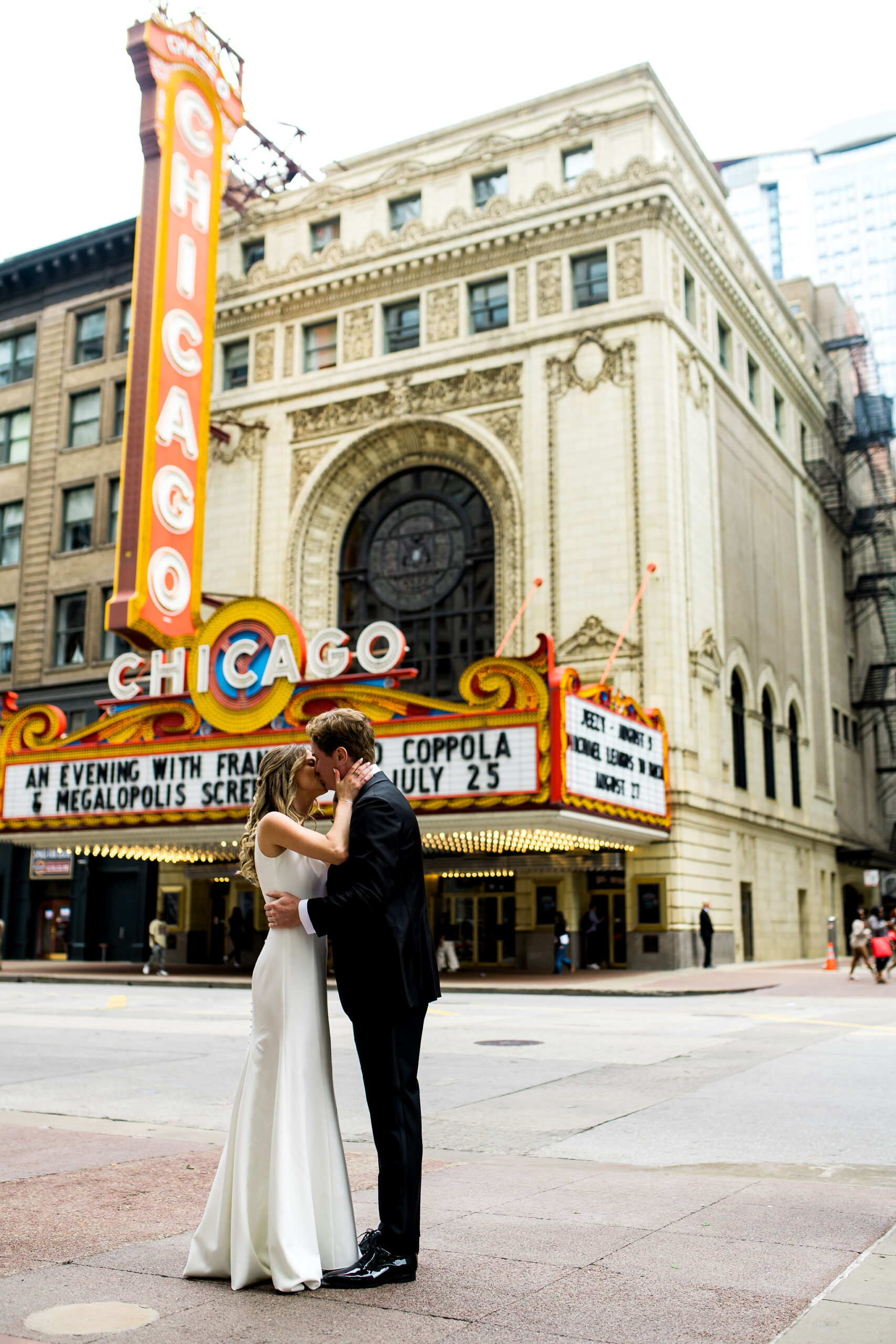 Chicago-Wedding-Photographer-211 Wedding photos by the Chicago Theater
